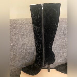 BCBG textile upper black velvet IRSA 7.5M boots